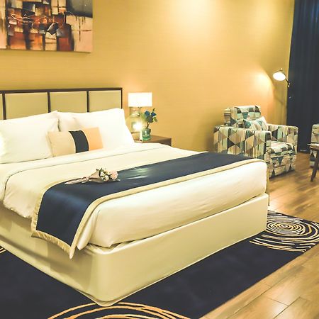 Le Wana Hotel Dubai Bagian luar foto