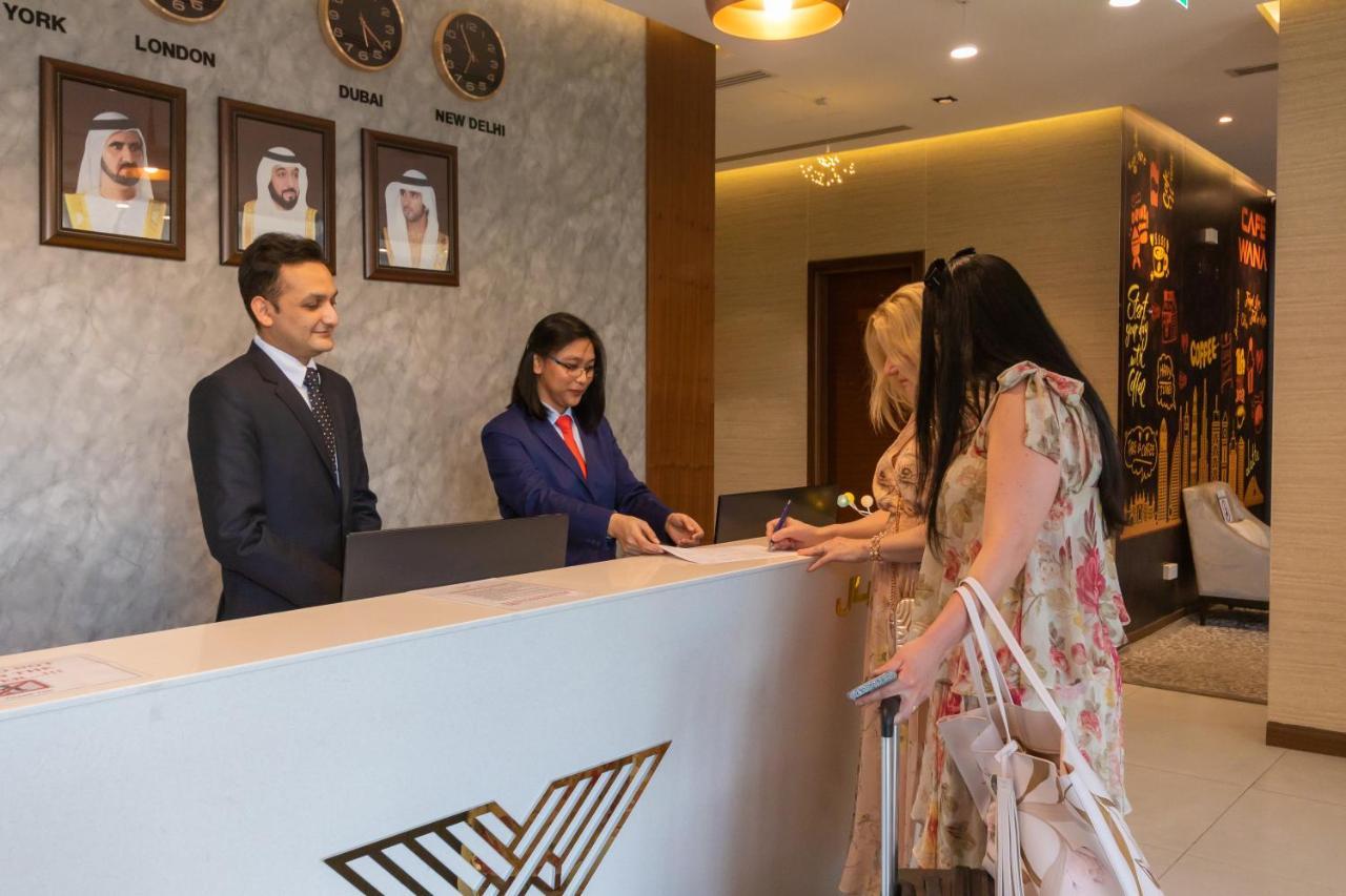 Le Wana Hotel Dubai Bagian luar foto